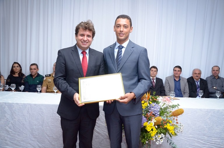 sem título-185.jpg sem título-185.jpg