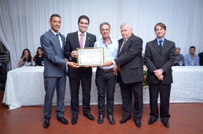 sem título-331.jpg sem título-331.jpg