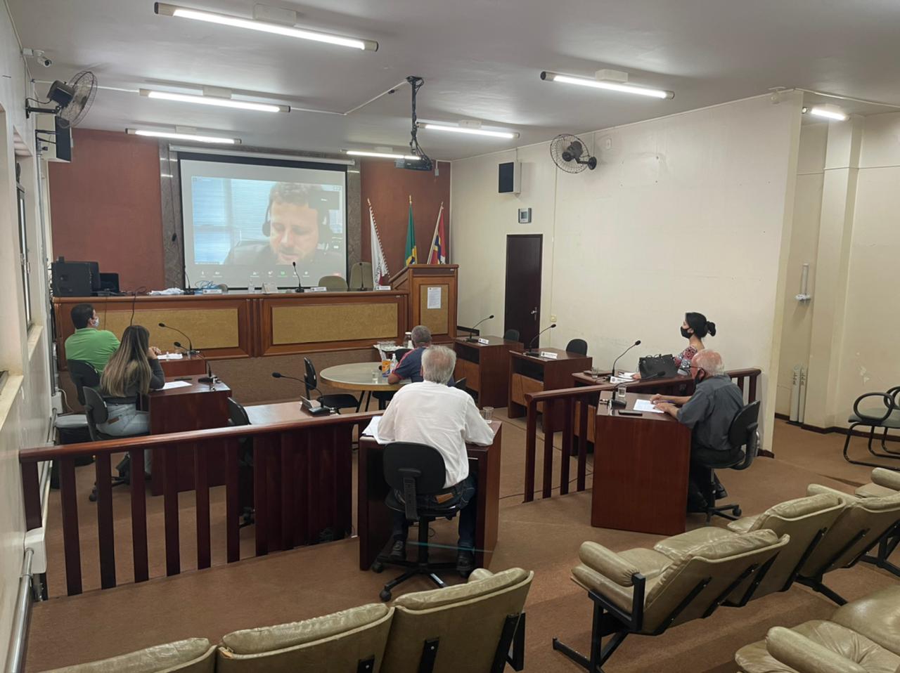 Vereadores participam de Encontro Online para revisão da LDO de Carmo do Paranaíba