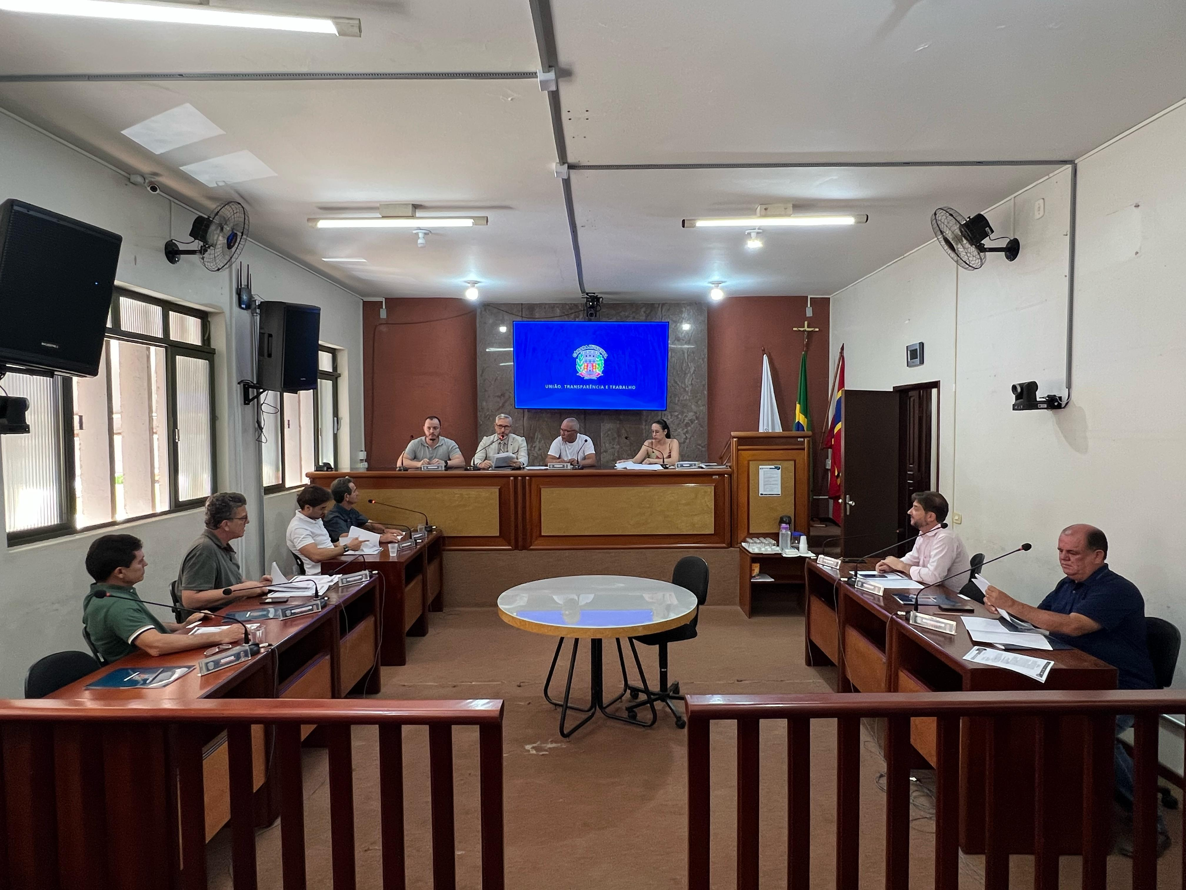 Projetos que fortalecem segurança pública e infraestrutura rural são aprovados