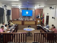 Vereadores aprovam auxílio-alimentação para servidores do executivo