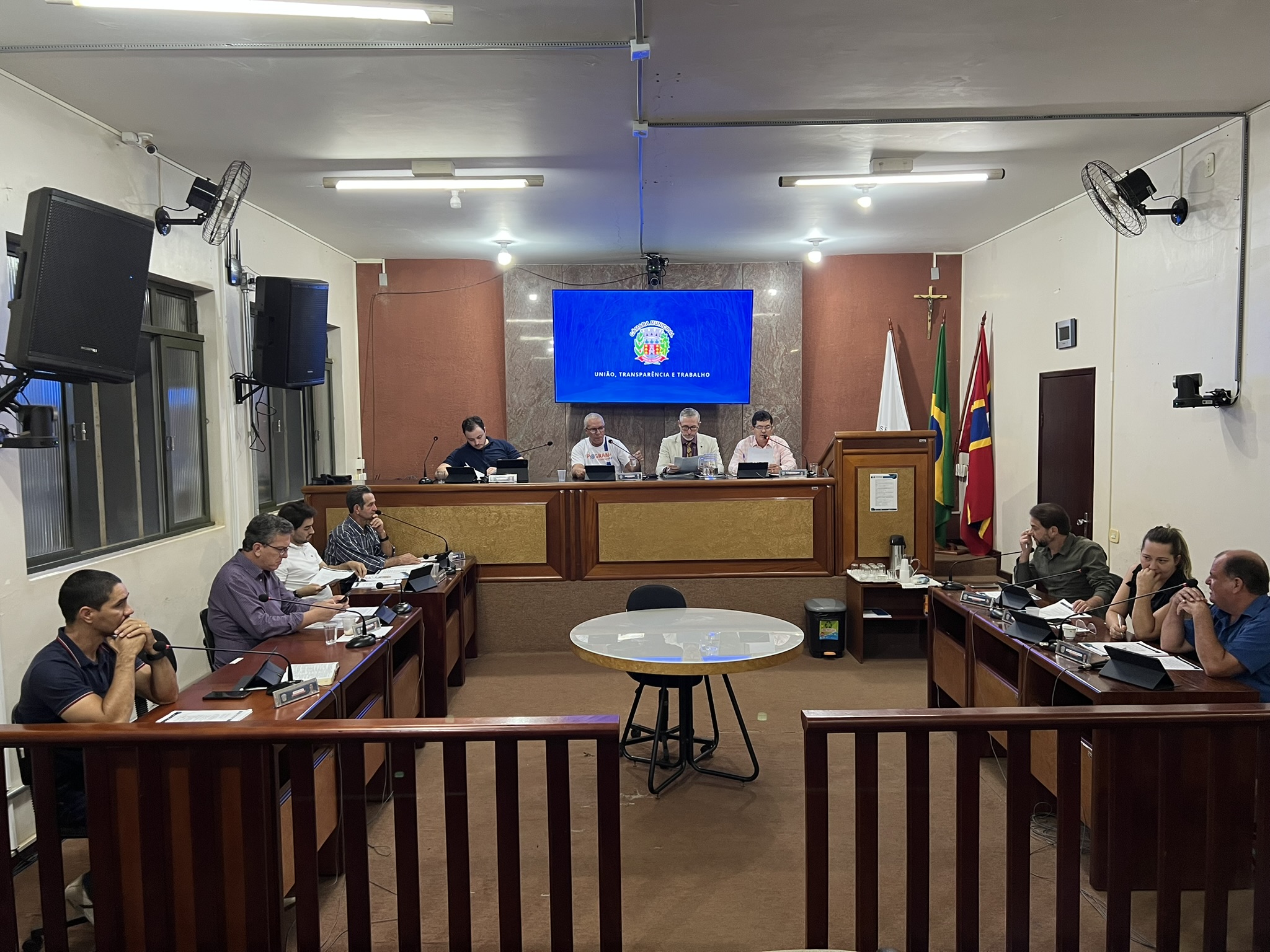 Vereadores aprovam programa que facilita pagamento de impostos atrasados