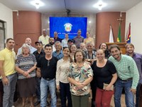 Vereadores de Carmo do Paranaíba debatem projetos e fazem indicações para melhorias no município